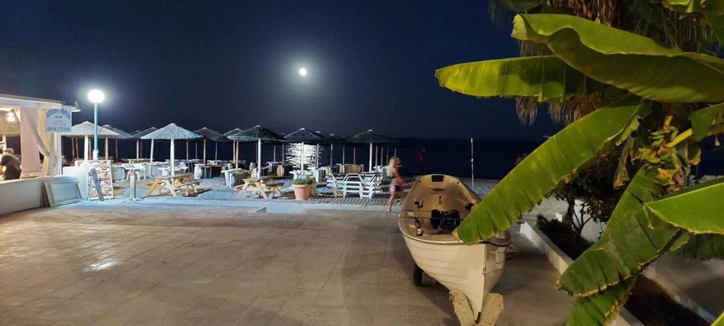 Beachfront Bliss Holiday home